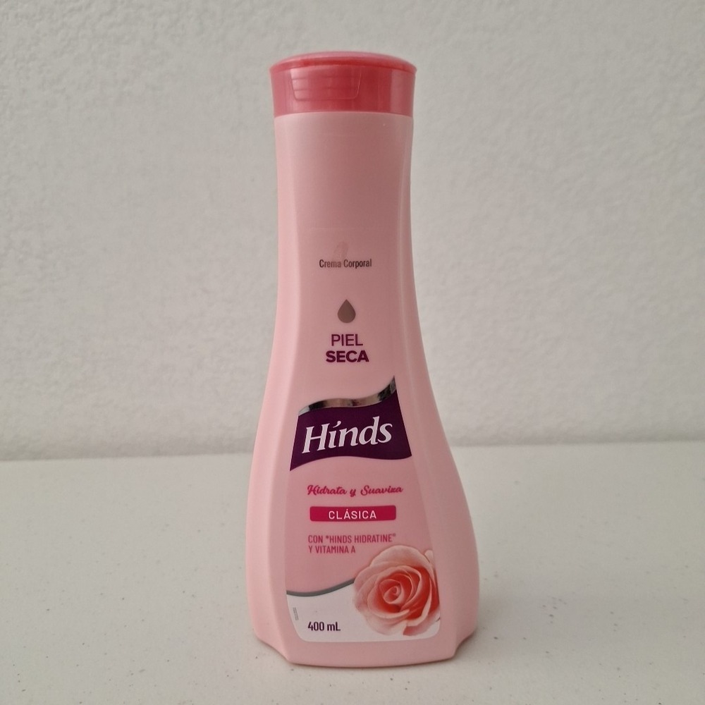 Hinds Classic Lotion for Dry Skin Hidratine Vitamin A Moisturizes X-LARGE 400mL